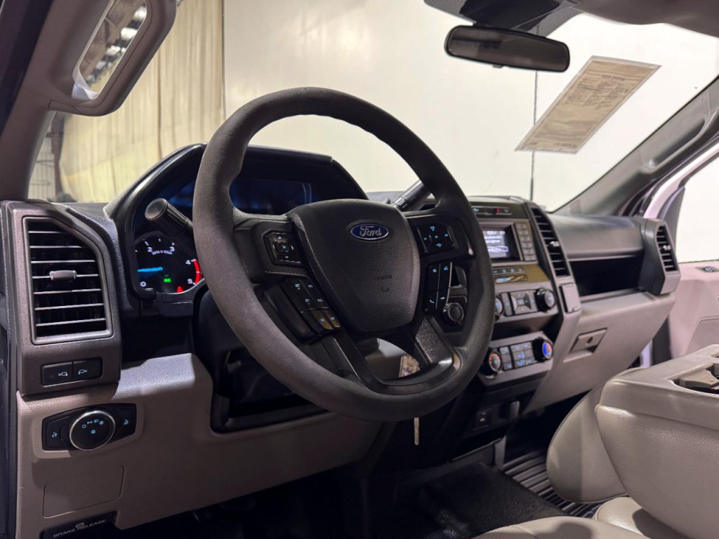 2022 Ford F-350 Image 10