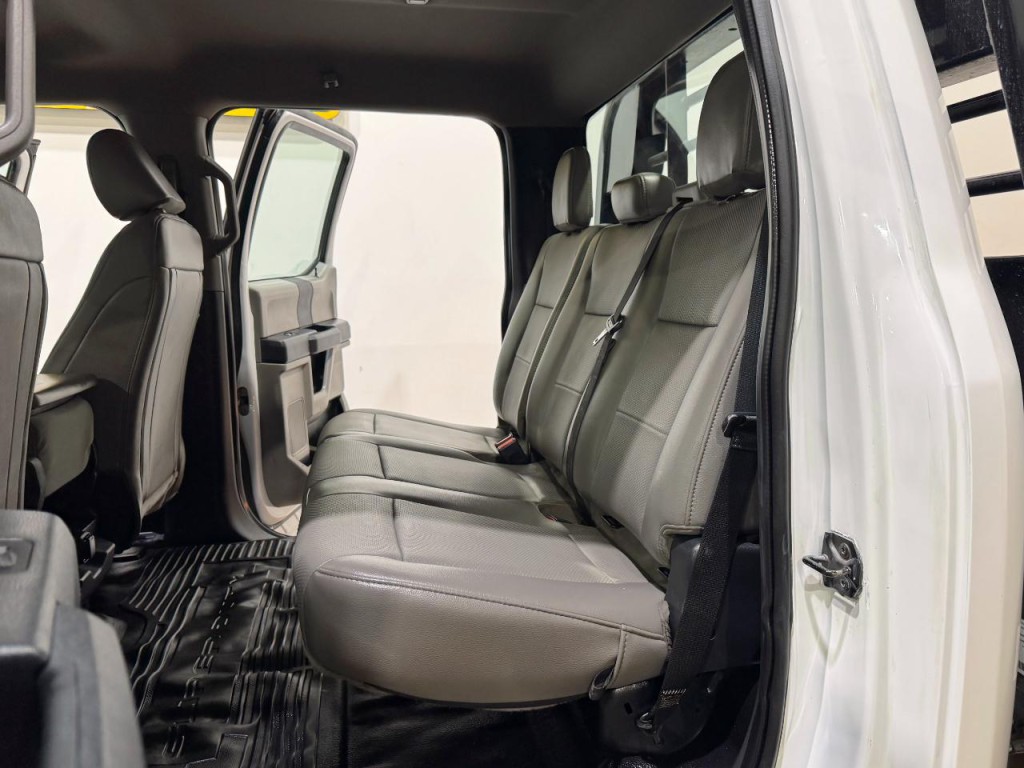 2022 Ford F-350 Image 18