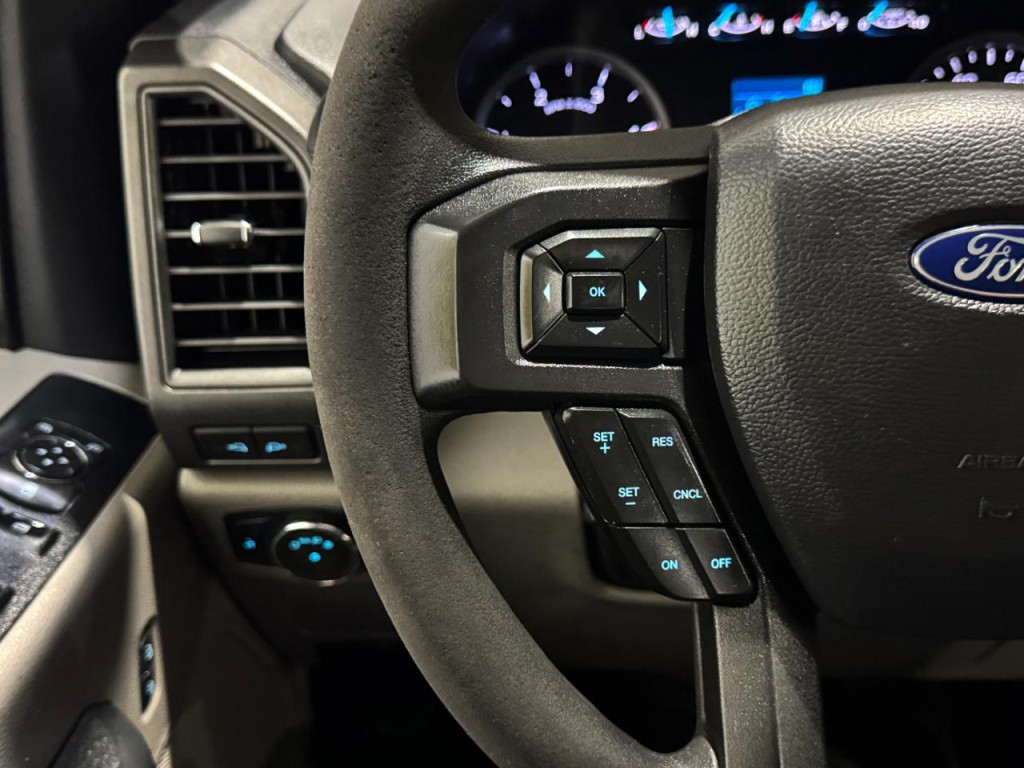 2022 Ford F-350 Image 22