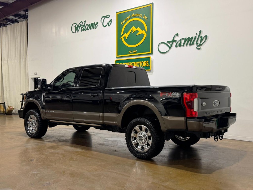 2017 Ford F-250 Image 6