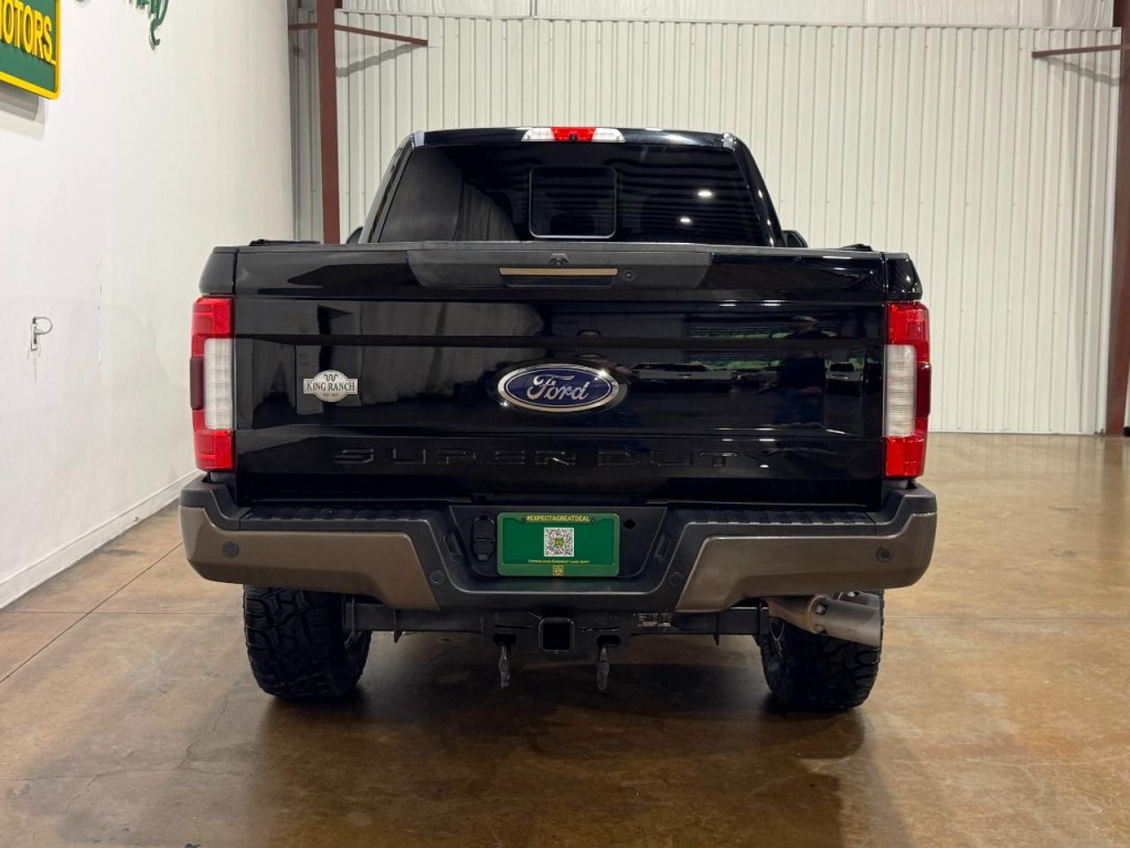 2017 Ford F-250 Image 7