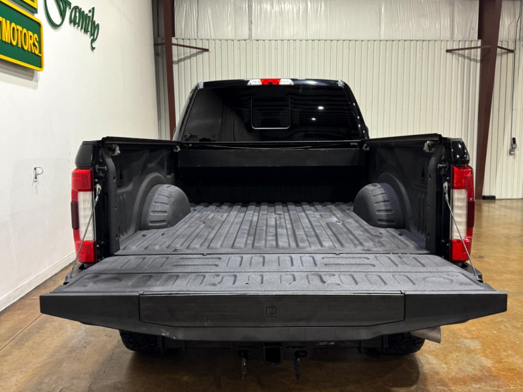 2017 Ford F-250 Image 69