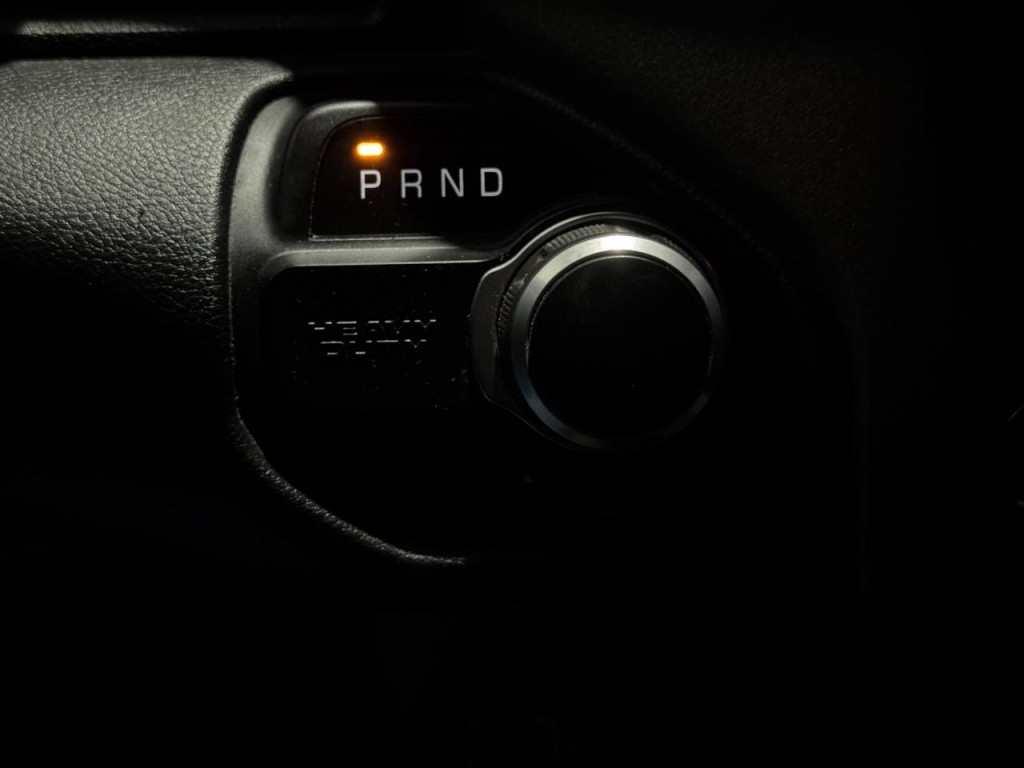2023 RAM 2500 Image 3