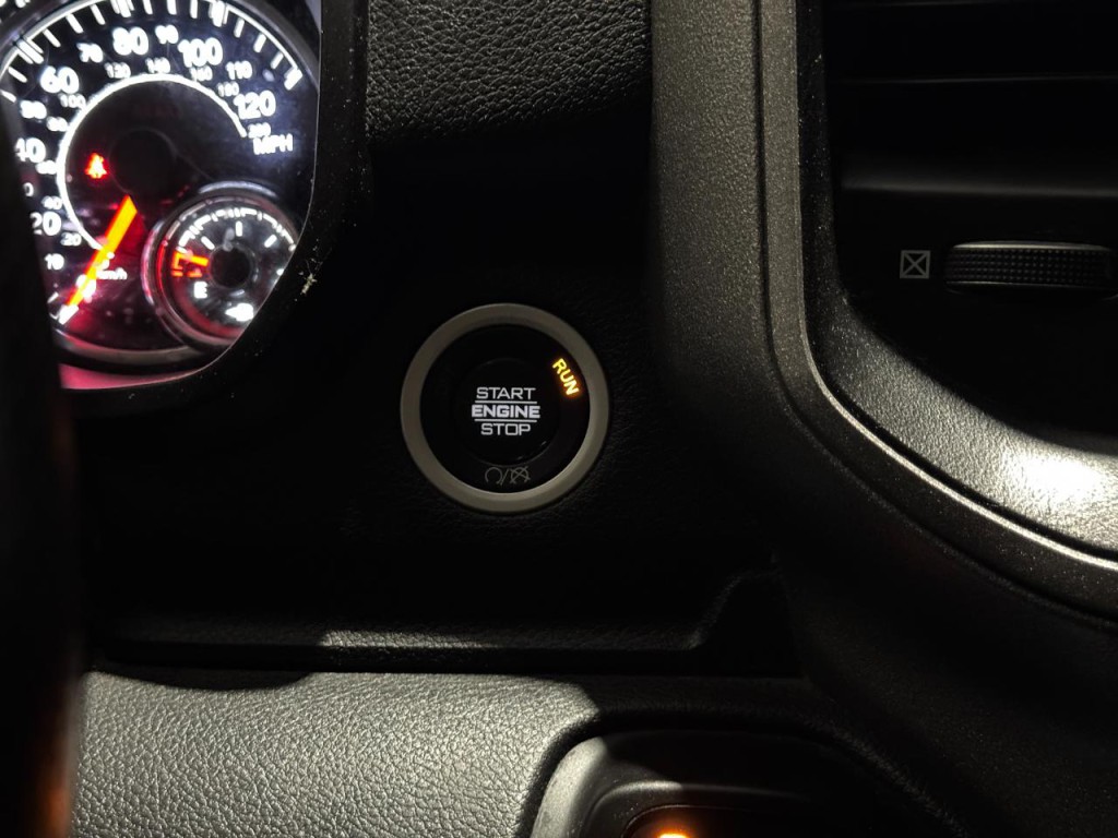 2023 RAM 2500 Image 7