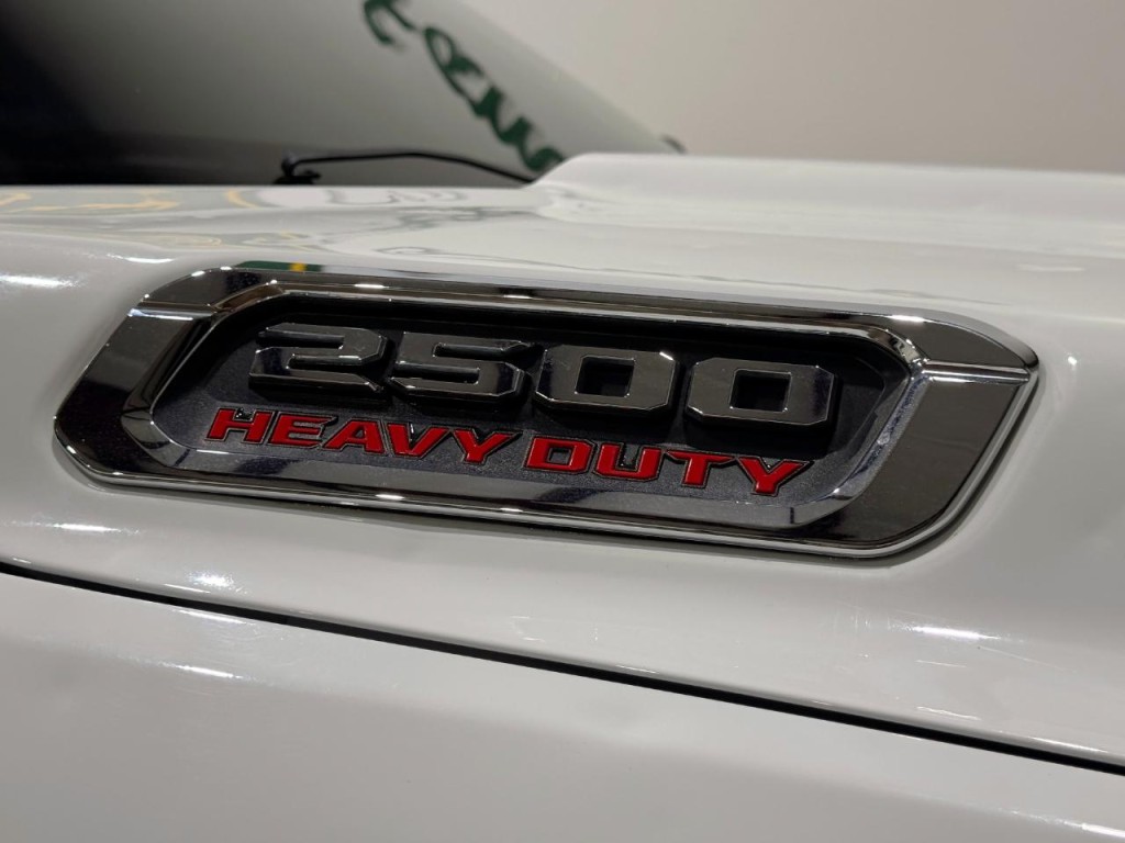 2023 RAM 2500 Image 27