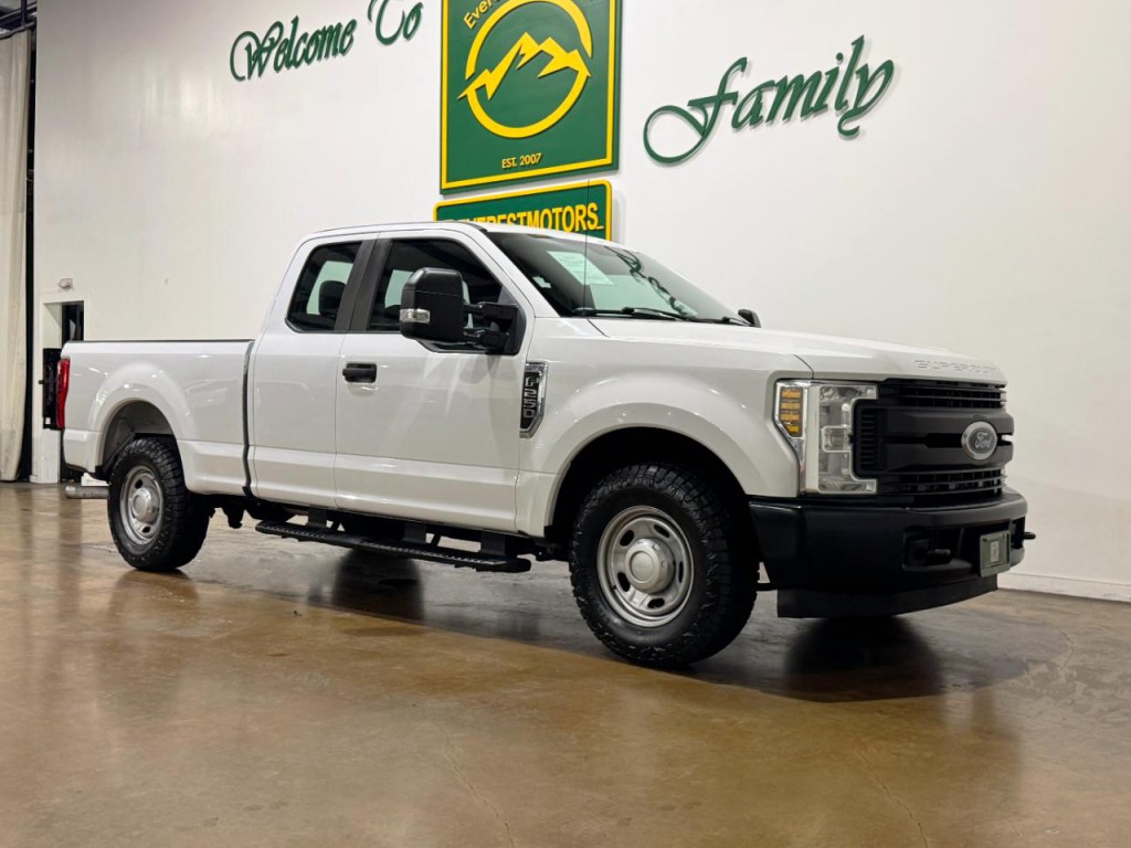 2018 Ford F-250 Image 2