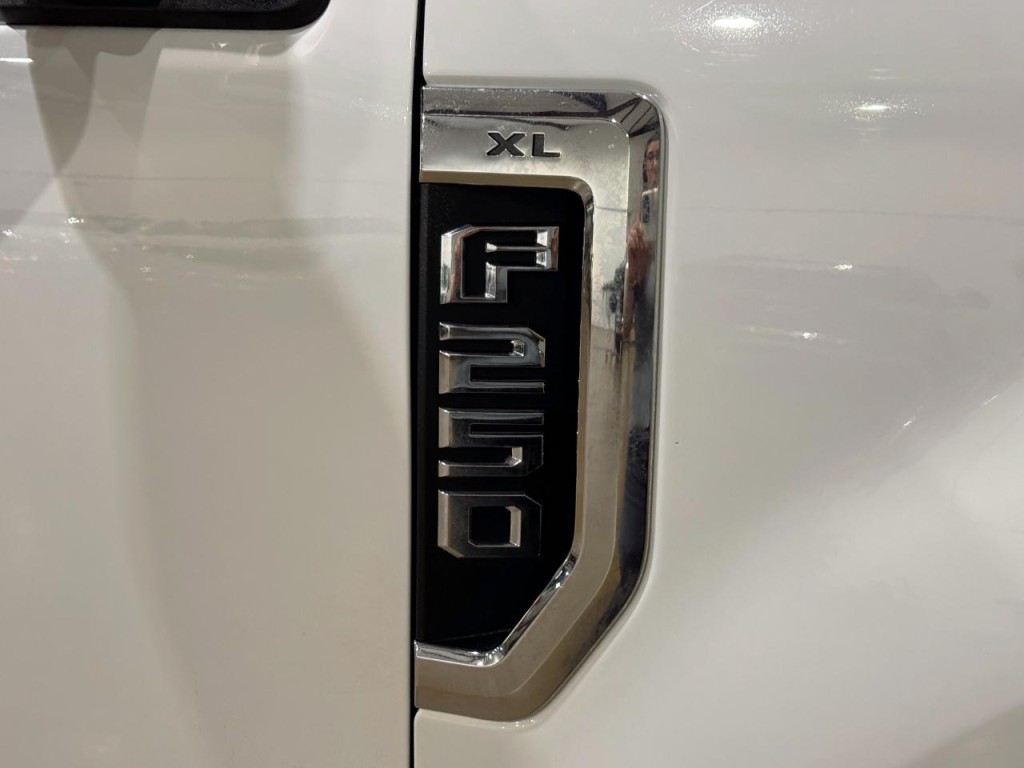 2022 Ford F-250 Image 12