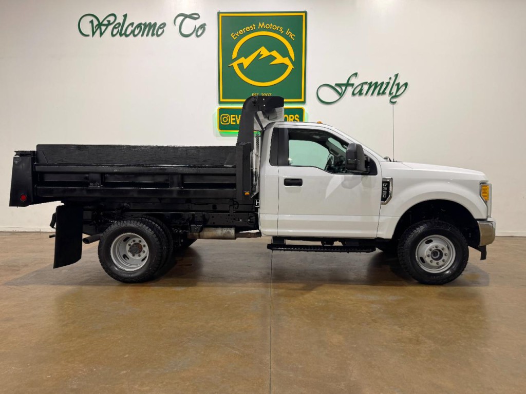 2017 Ford F-350 Image 9