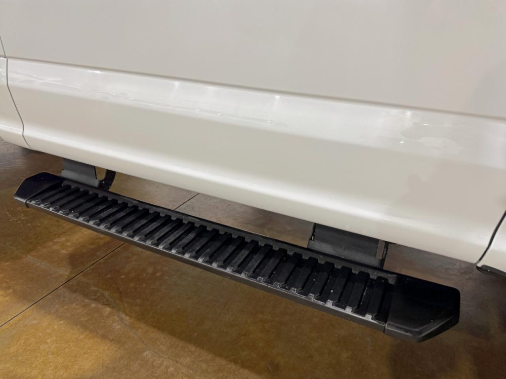2017 Ford F-350 Image 30