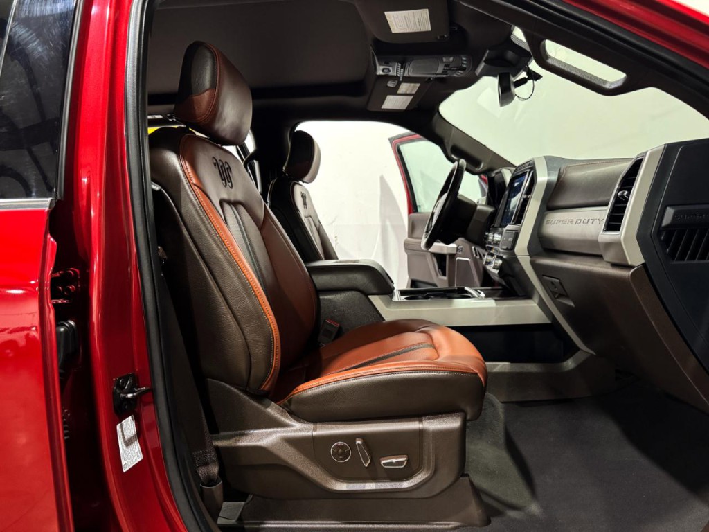 2022 Ford F-350 Image 11
