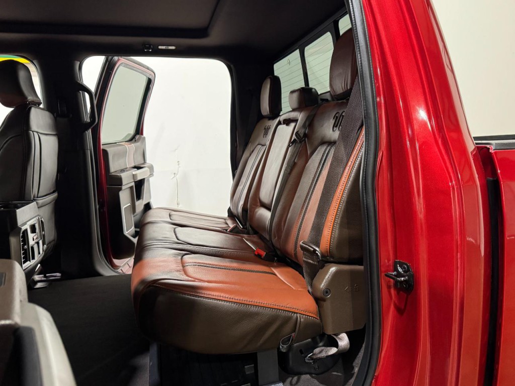 2022 Ford F-350 Image 13
