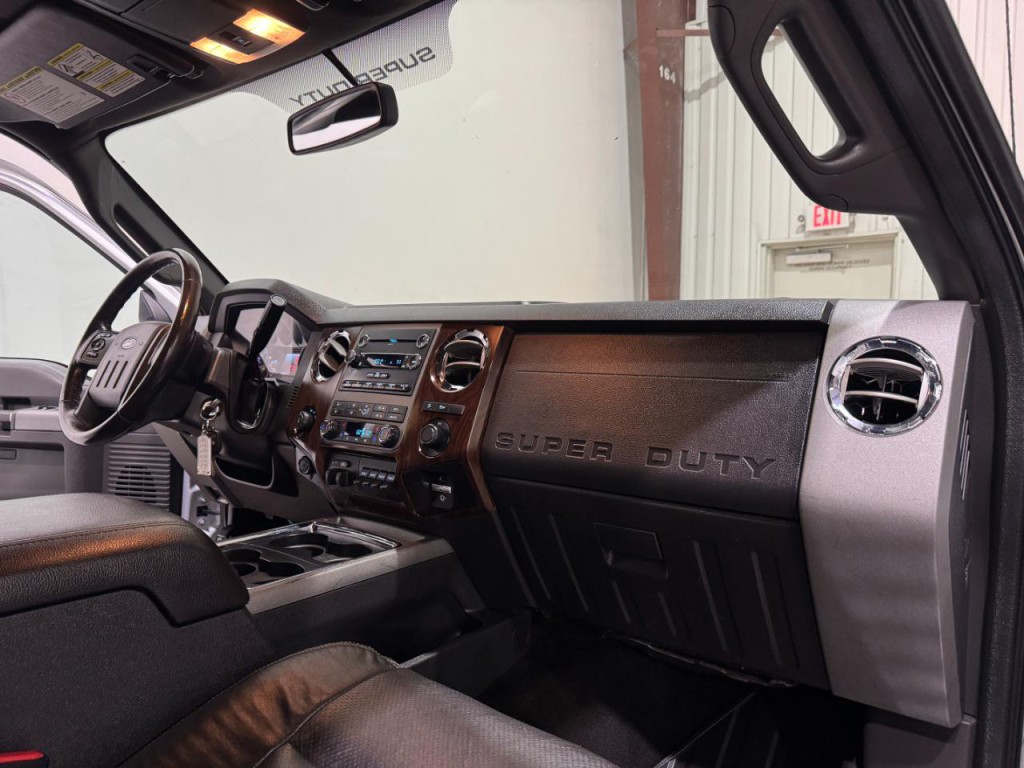 2012 Ford F-250 Image 11