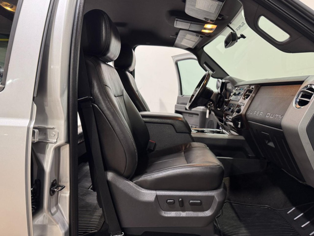 2012 Ford F-250 Image 12