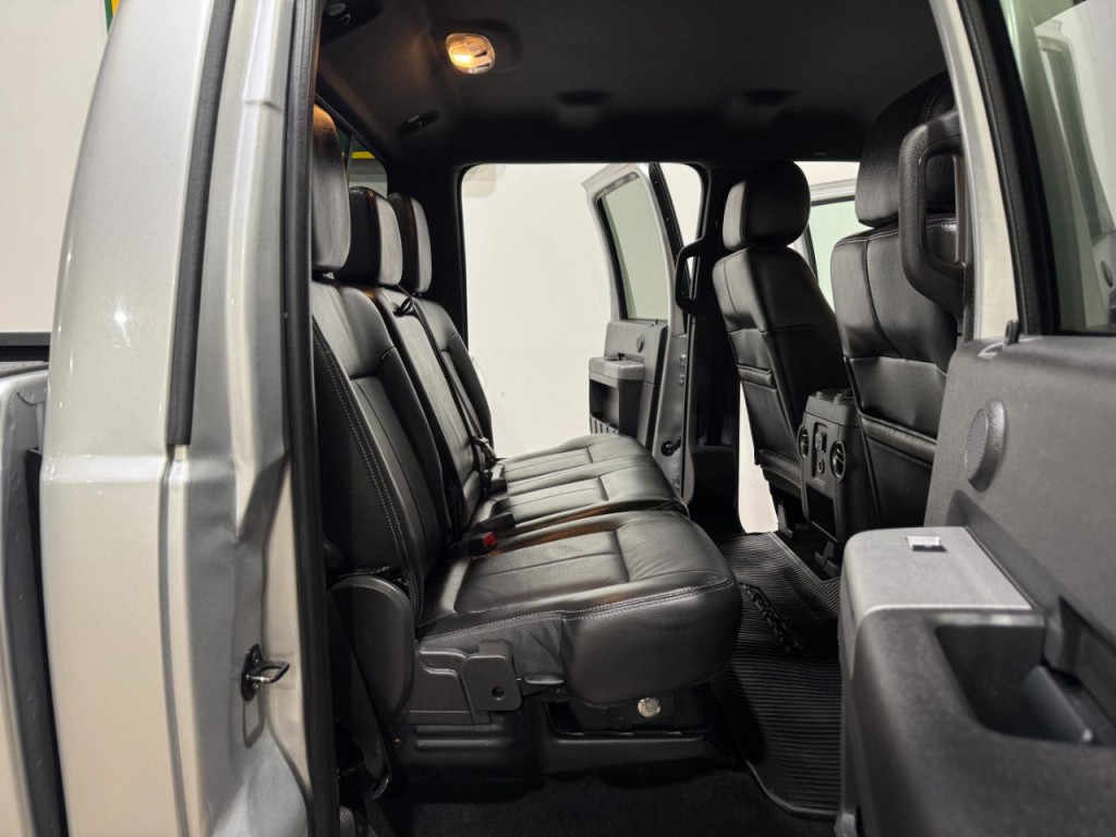2012 Ford F-250 Image 16