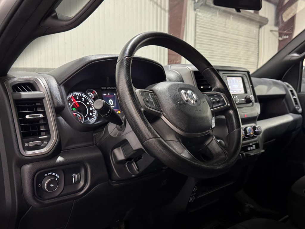 2023 RAM 2500 Image 5