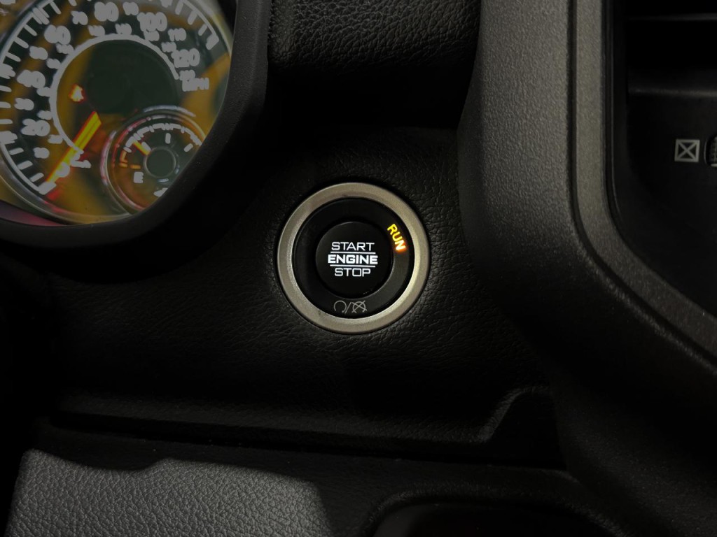 2023 RAM 2500 Image 6