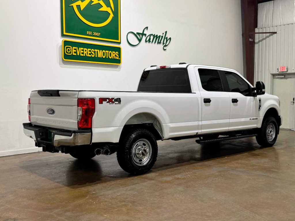 2022 Ford F-250 Image 8