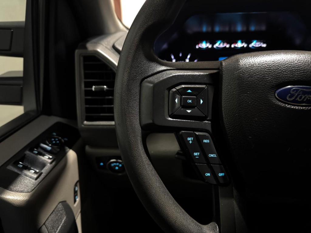 2022 Ford F-250 Image 21