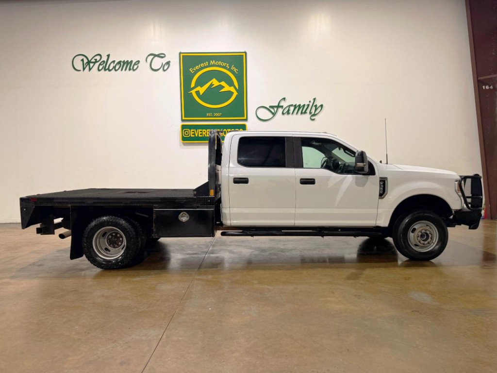 2022 Ford F-350 Image 2