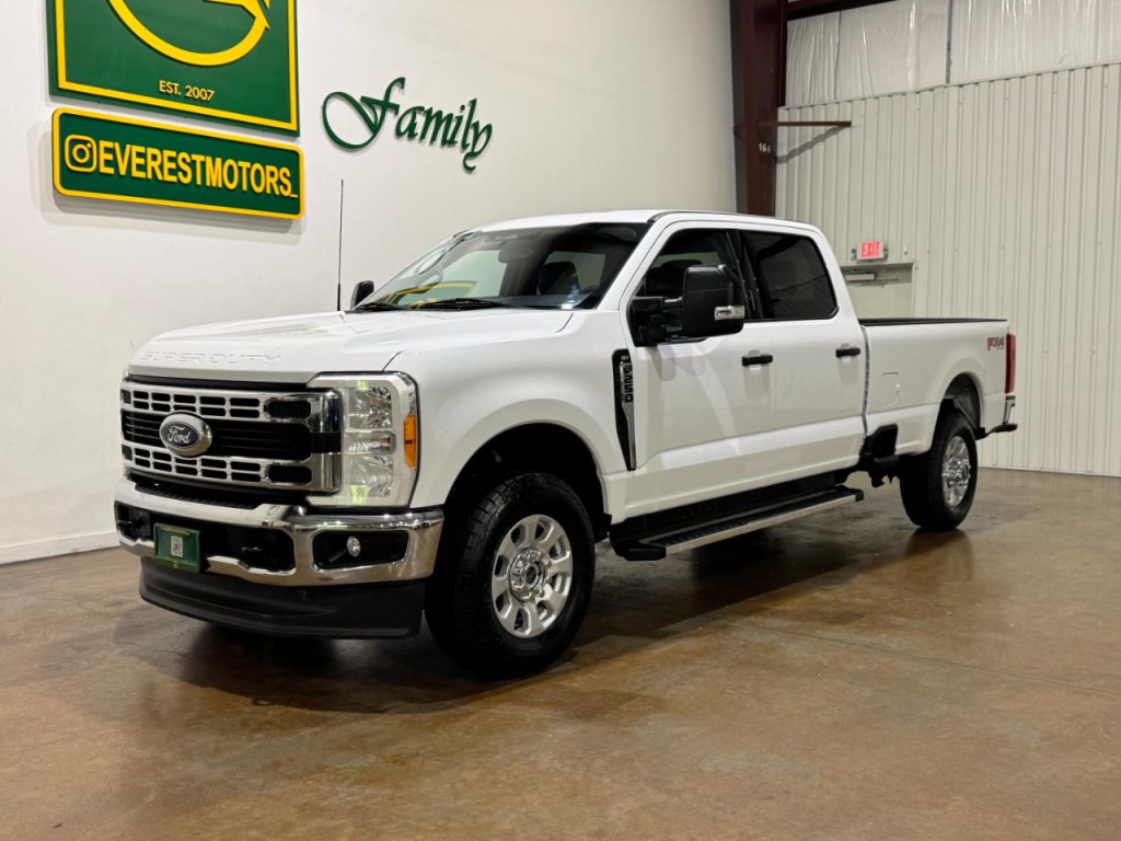 2023 Ford F-250 Image 3