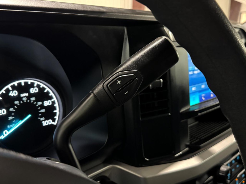 2023 Ford F-250 Image 20