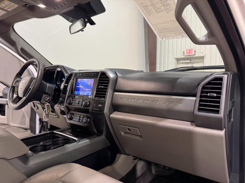 2022 Ford F-250 Image 11