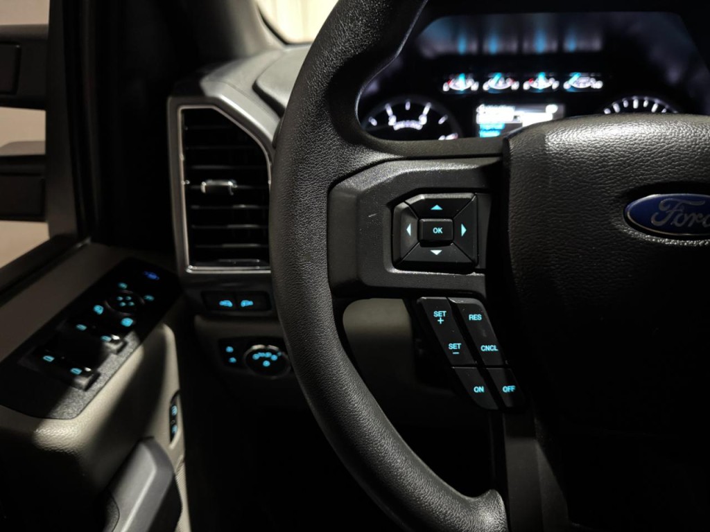 2022 Ford F-250 Image 21