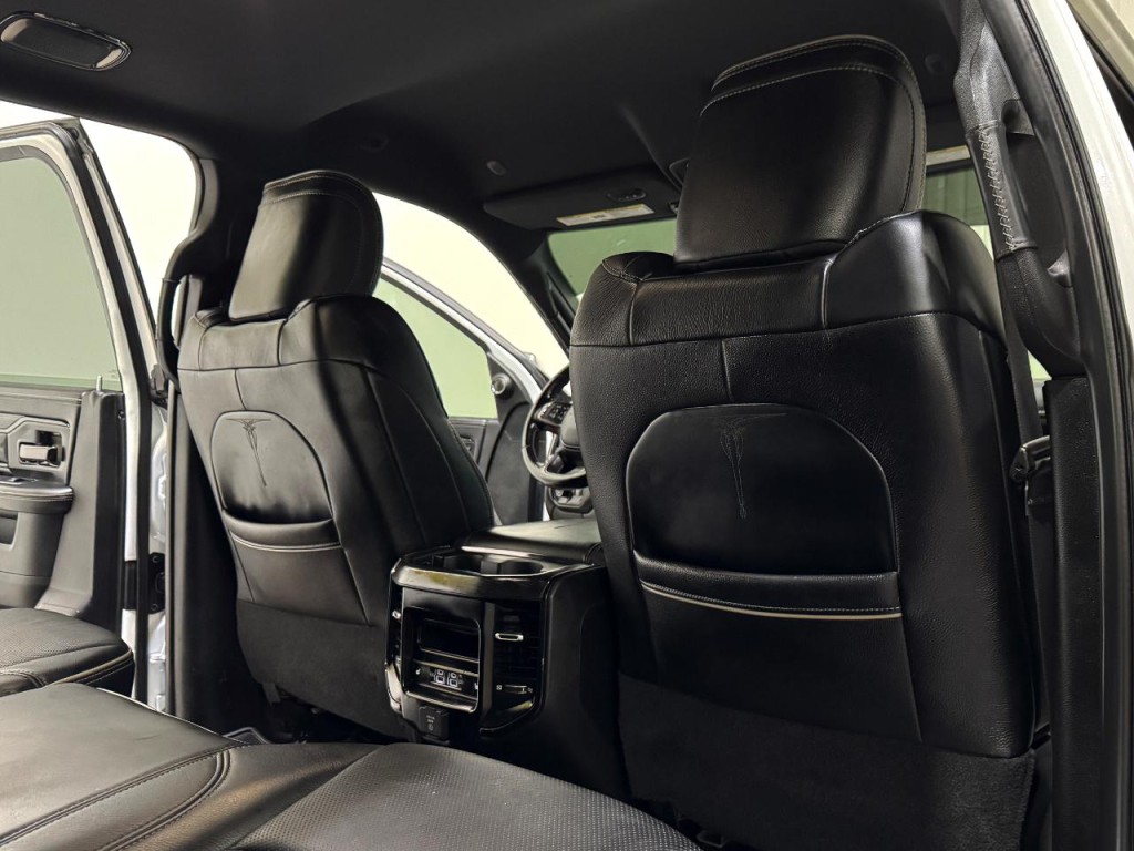 2022 RAM 2500 Image 17