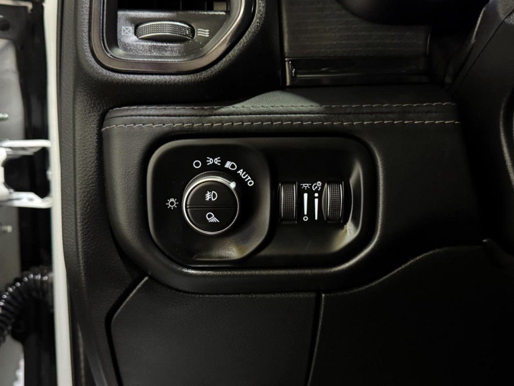 2022 RAM 2500 Image 26