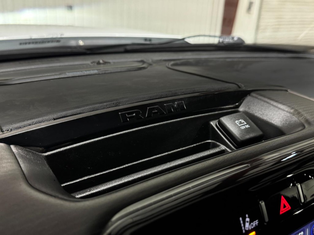 2022 RAM 2500 Image 34