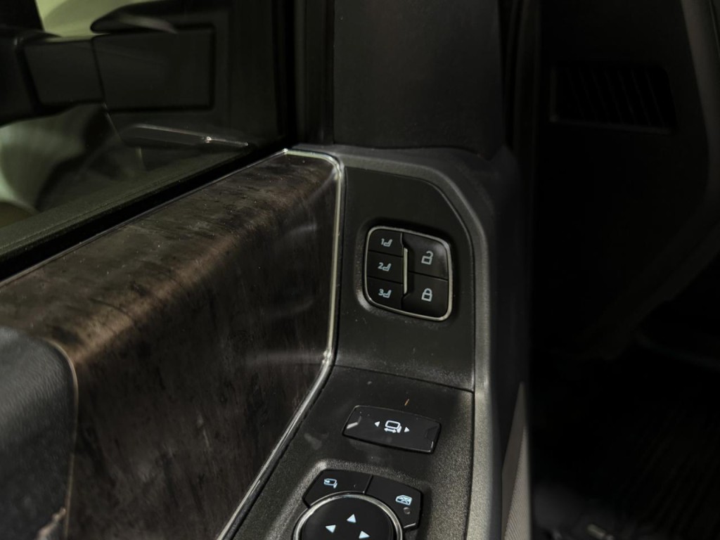 2023 Ford F-350 Image 31