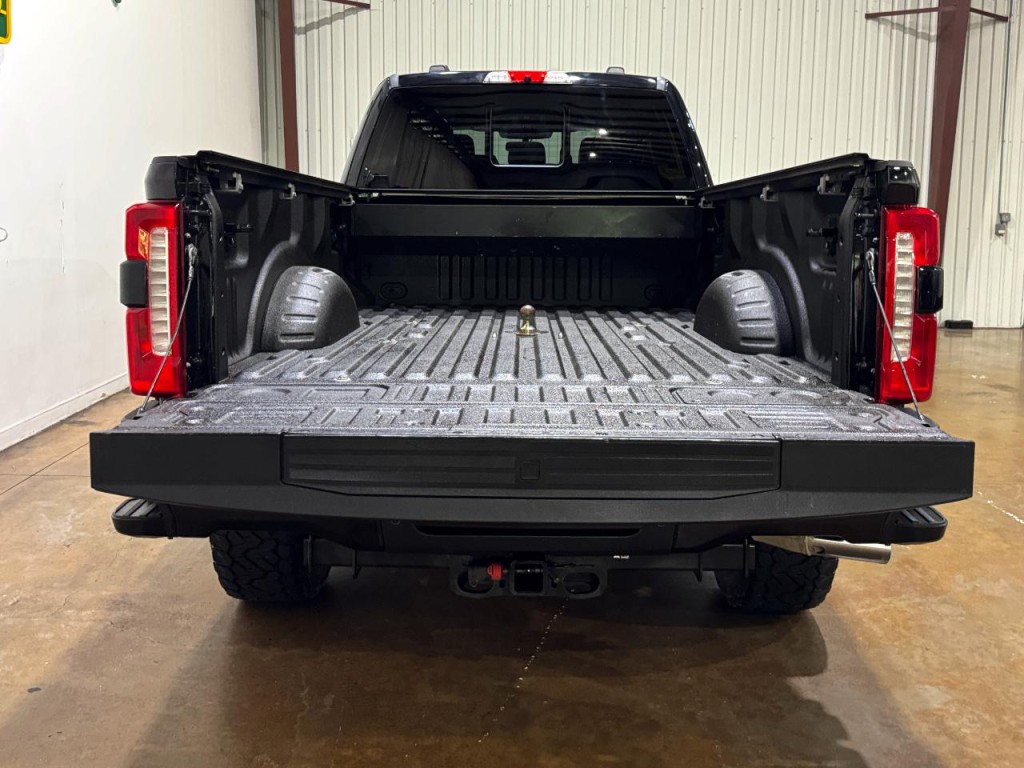 2023 Ford F-350 Image 69