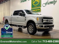 Image for 2017 Ford F-250 XLT PREMIUM CREWCAB SHORT 6.2L V8 GAS FX4 ID: 7668212