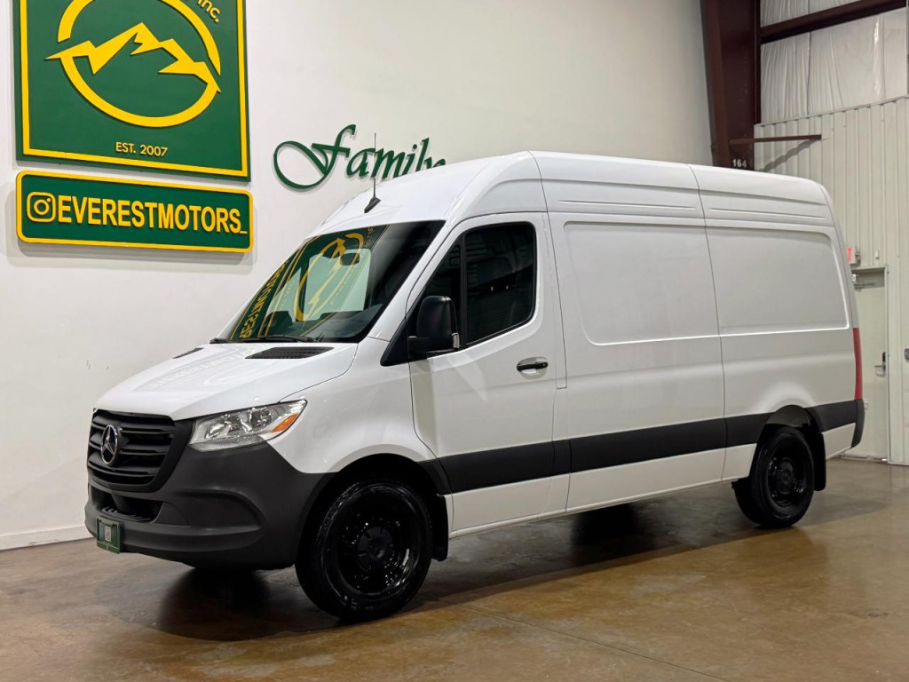 2026 Mercedes-Benz Sprinter Image 3