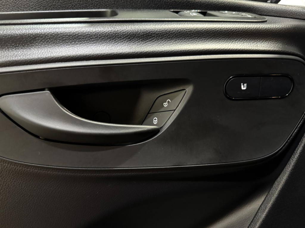 2026 Mercedes-Benz Sprinter Image 23