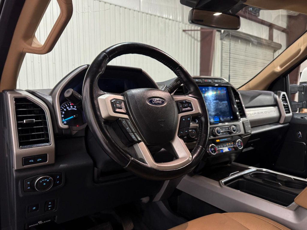 2022 Ford F-350 Image 5