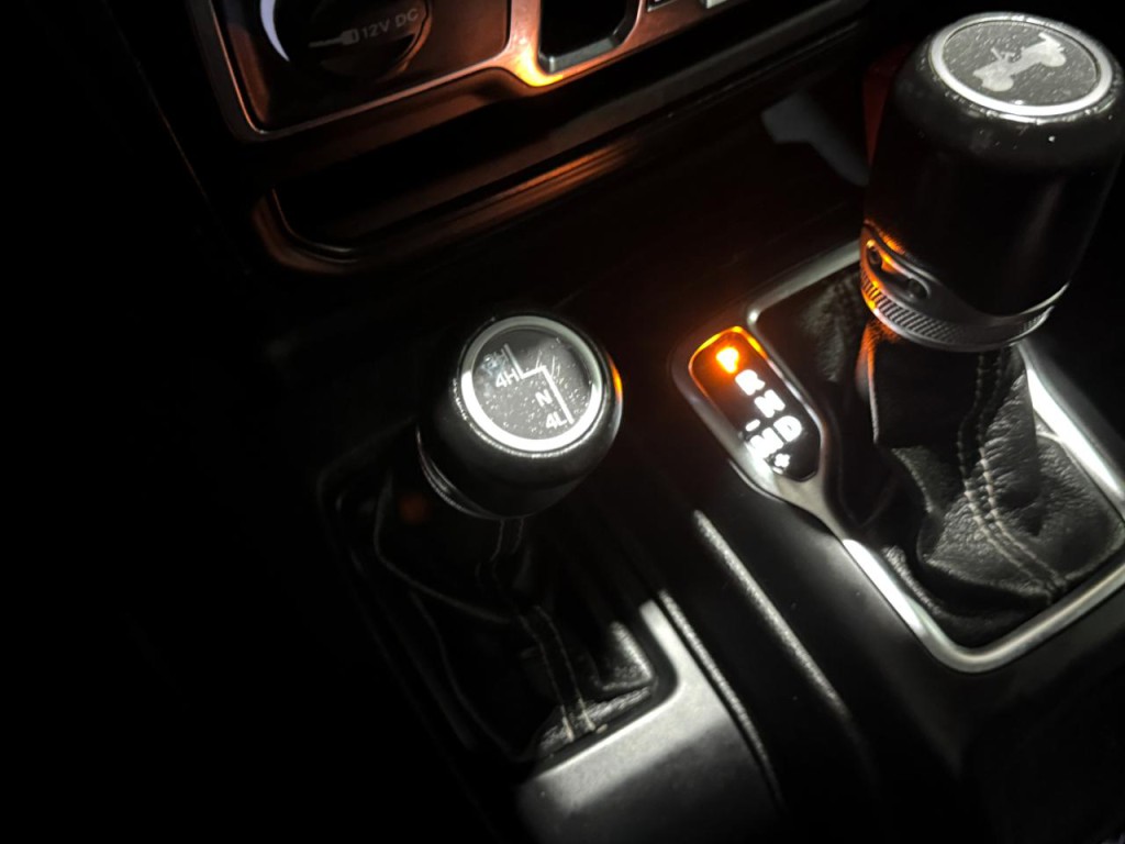2021 Jeep Wrangler Image 24