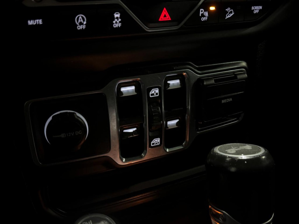 2021 Jeep Wrangler Image 27