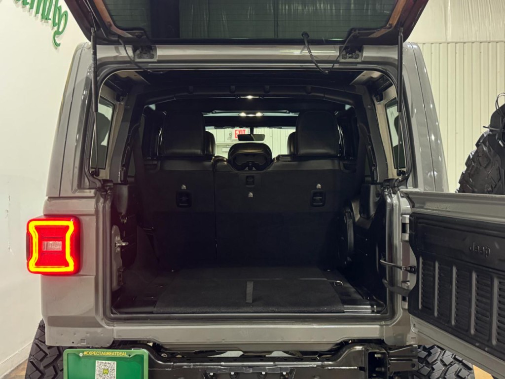 2021 Jeep Wrangler Image 42