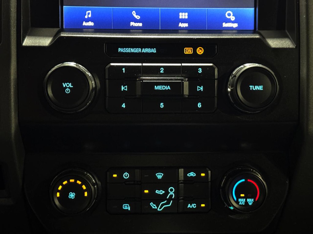 2022 Ford F-250 Image 8