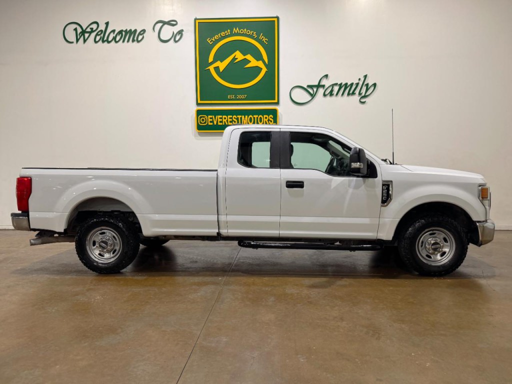 2022 Ford F-250 Image 2