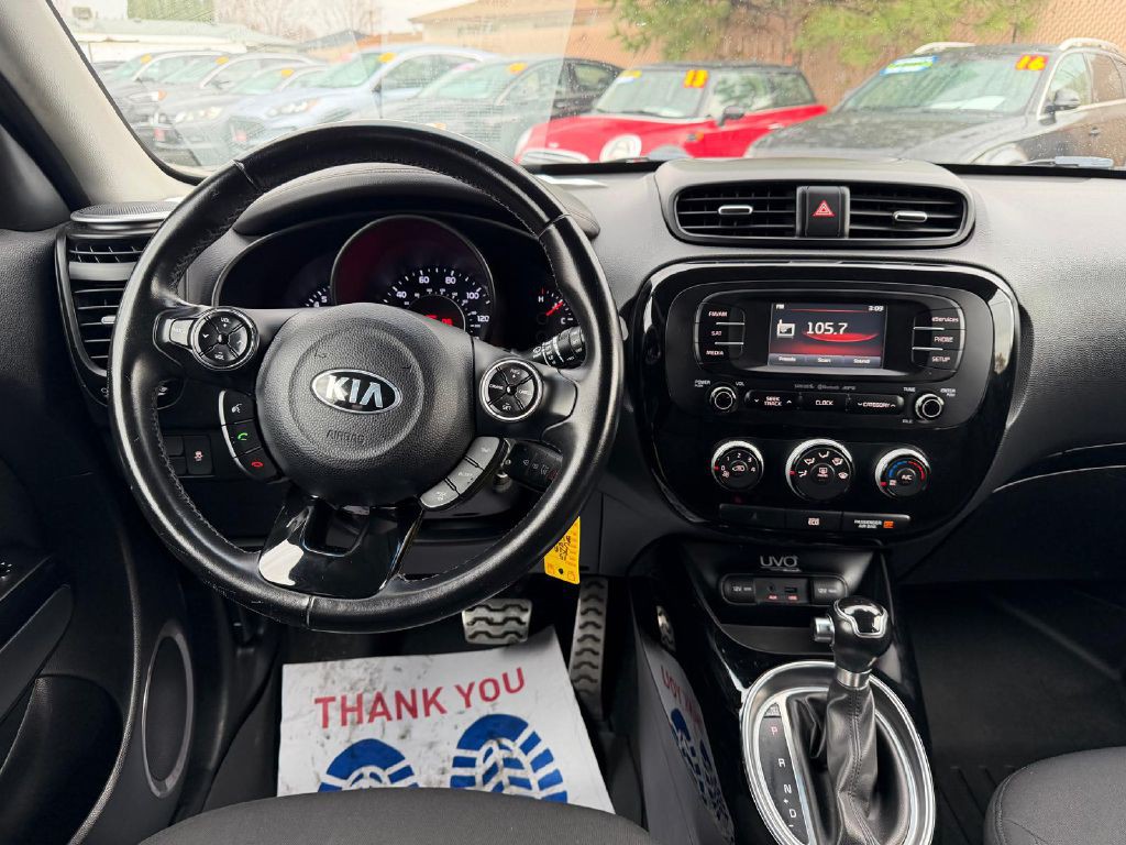 2015 Kia Soul Image 17