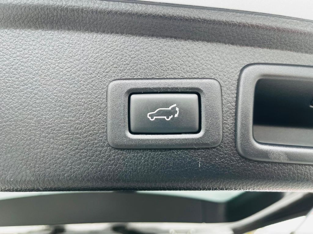 2014 Subaru Forester Image 11