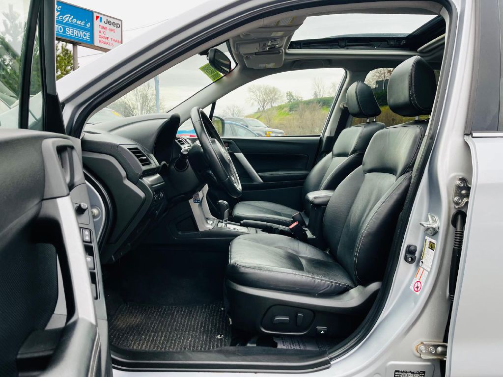 2014 Subaru Forester Image 13