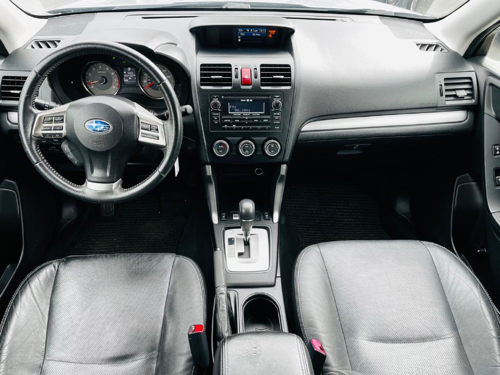 2014 Subaru Forester Image 17