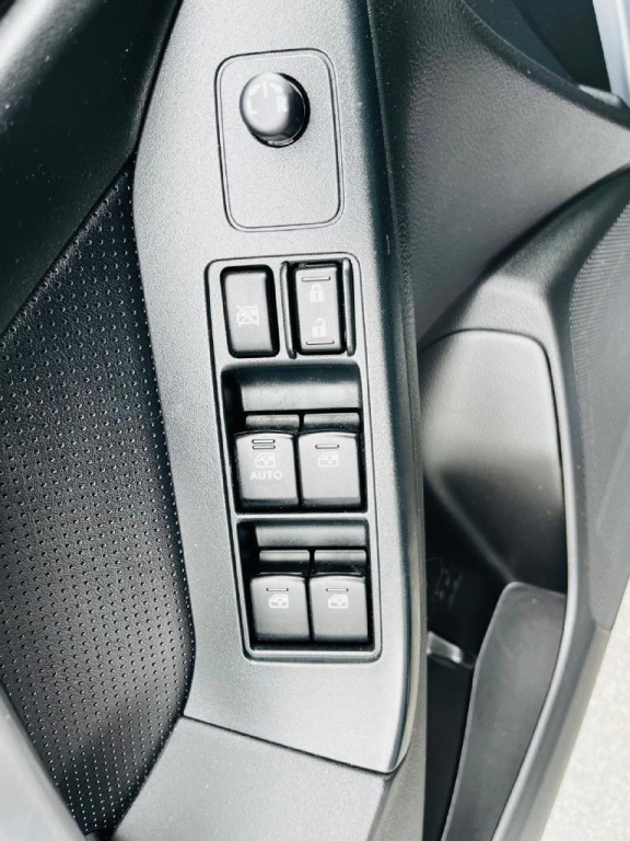 2014 Subaru Forester Image 23