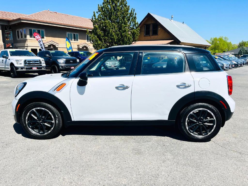2016 MINI Countryman Image 4