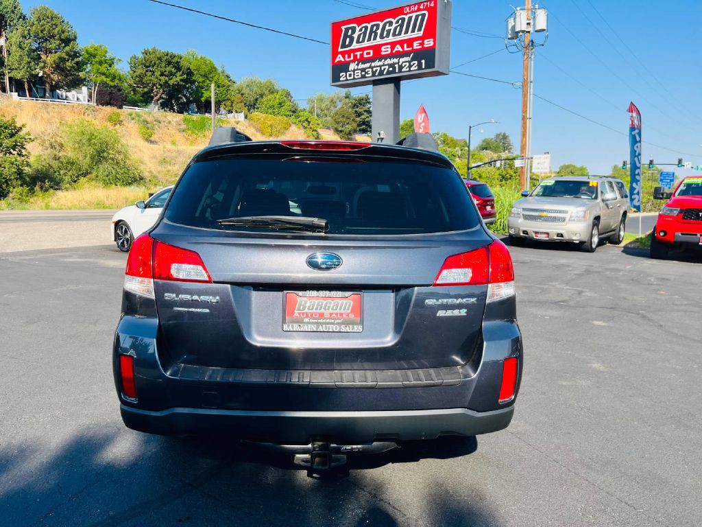 2012 Subaru Outback Image 6