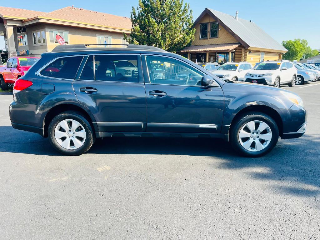 2012 Subaru Outback Image 8