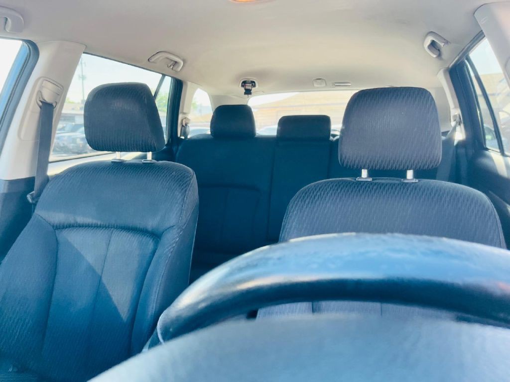 2012 Subaru Outback Image 27
